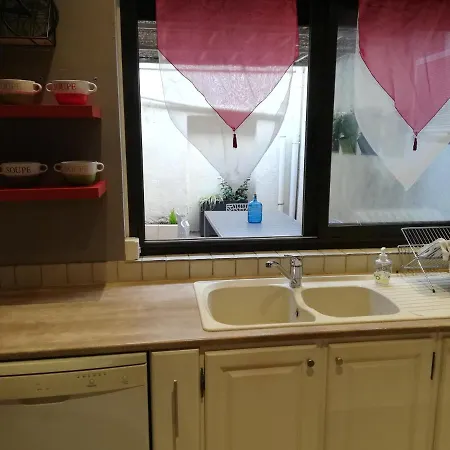 Casa Blanca A Sigean-gite 펜션 *